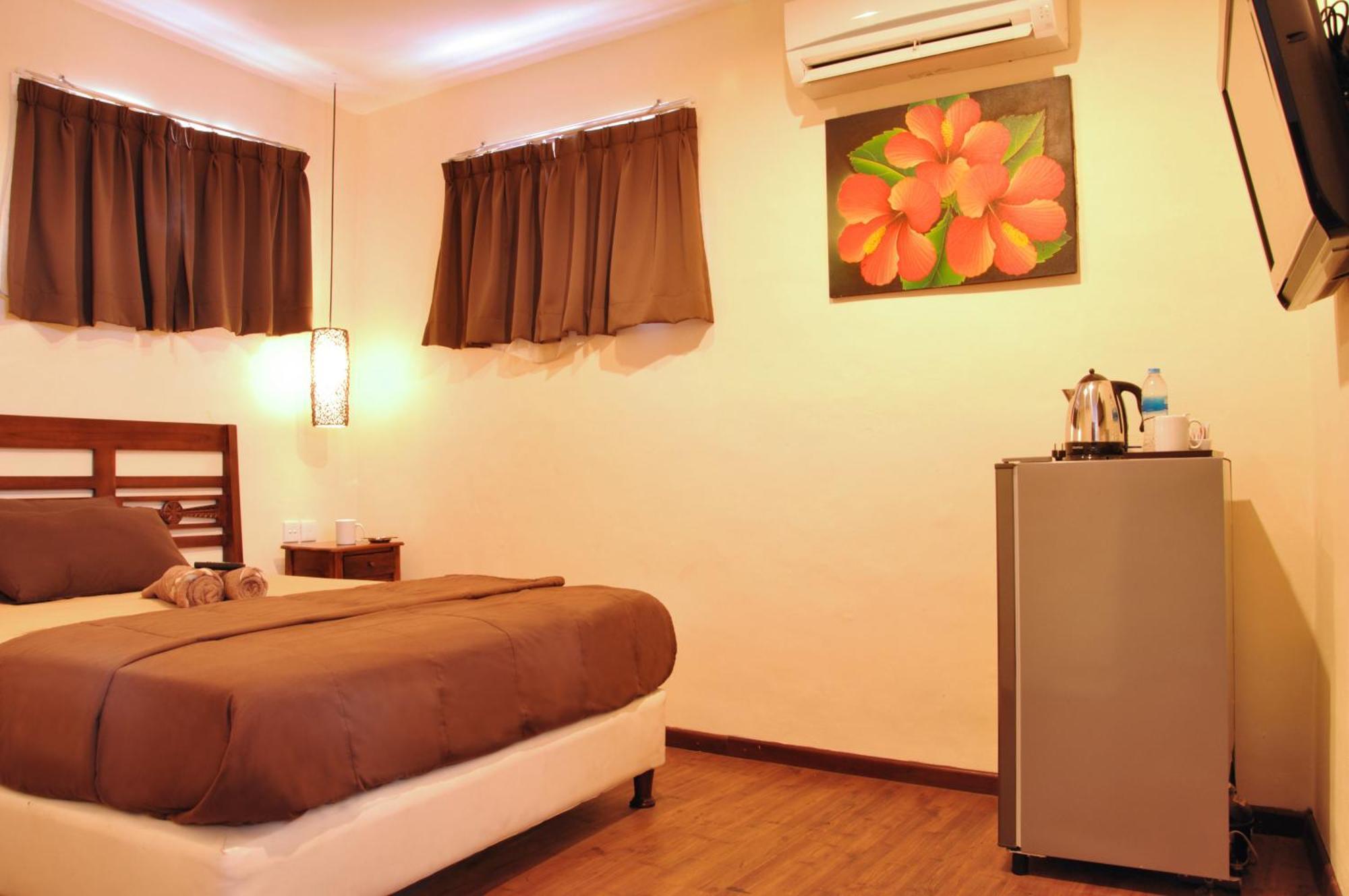 Bemo Corner Guest House Kuta Lombok Δωμάτιο φωτογραφία