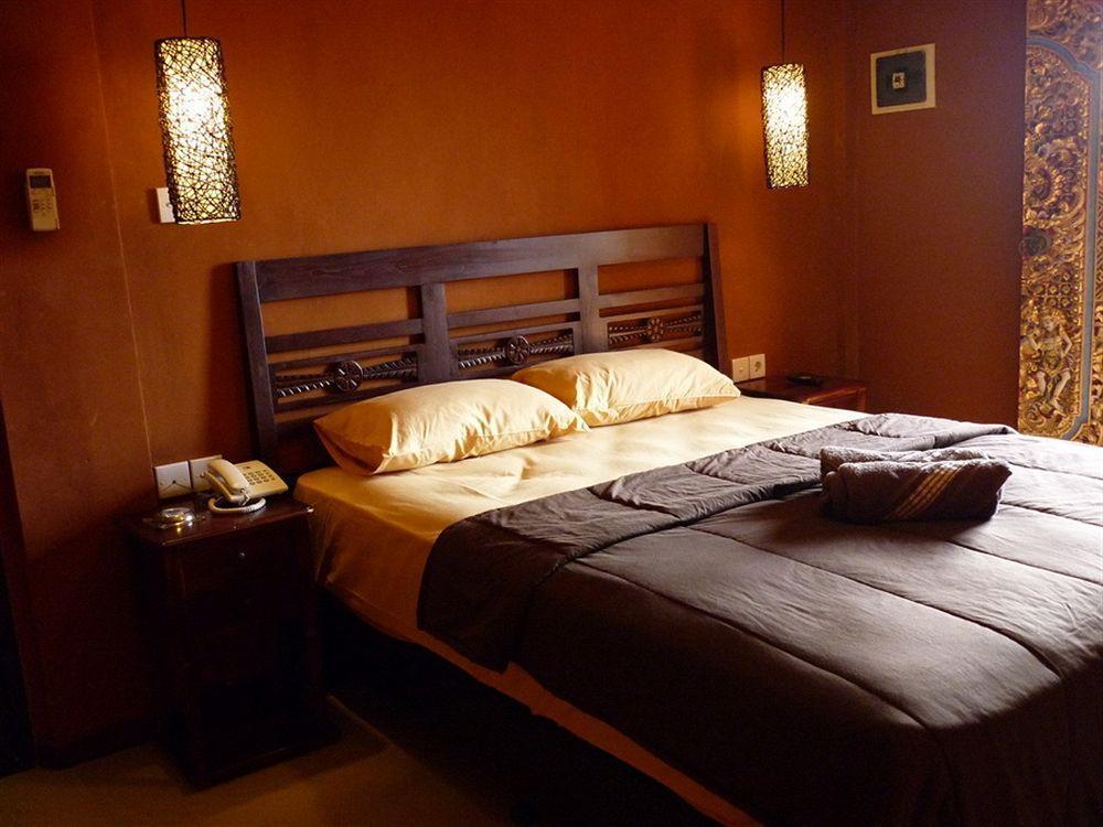 Bemo Corner Guest House Kuta Lombok Εξωτερικό φωτογραφία